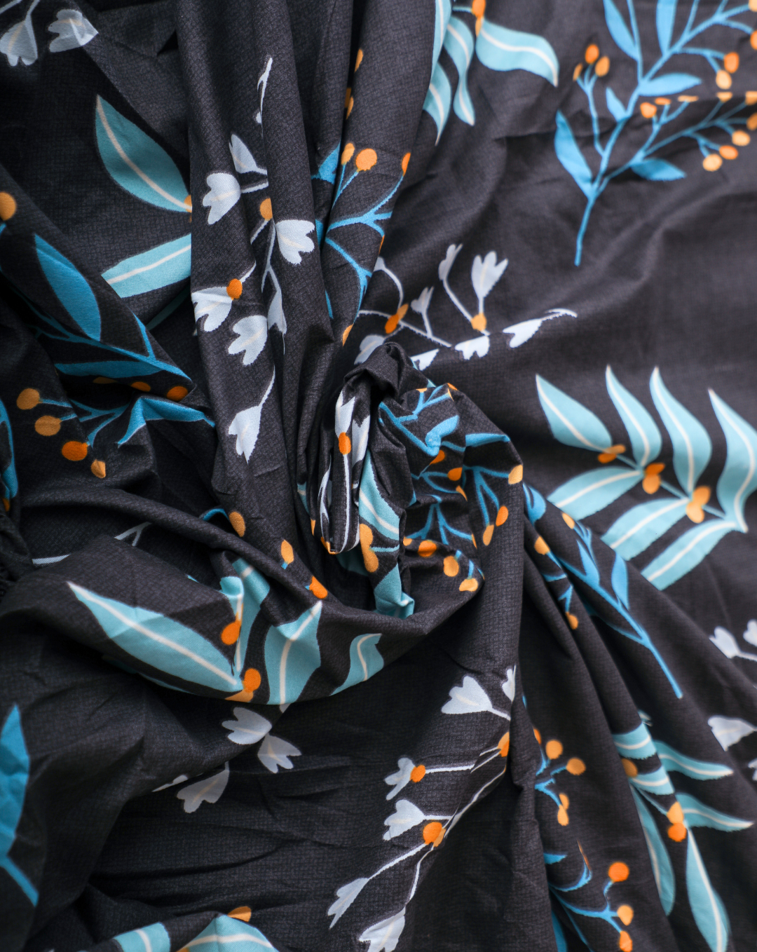 Anthurium -SINGLE BEDSHEET WITH QUILTED PILLOW COVER (Dark Blue color)