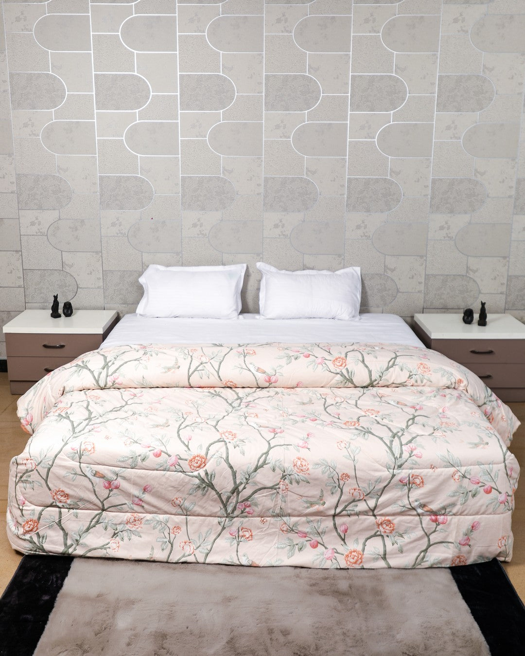 Fountain Grasses - DOUBLE BED REVERSIBLE COMFORTER (bird on branch)