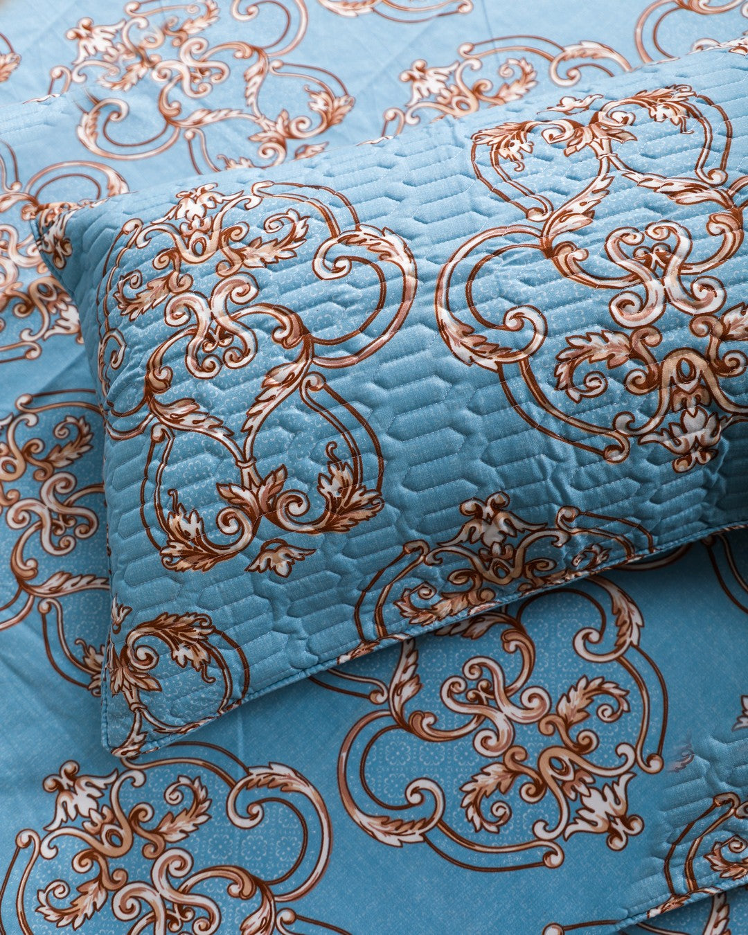 Anthurium - SINGLE BEDSHEET WITH QUILTED PILLOW COVER (Blue)