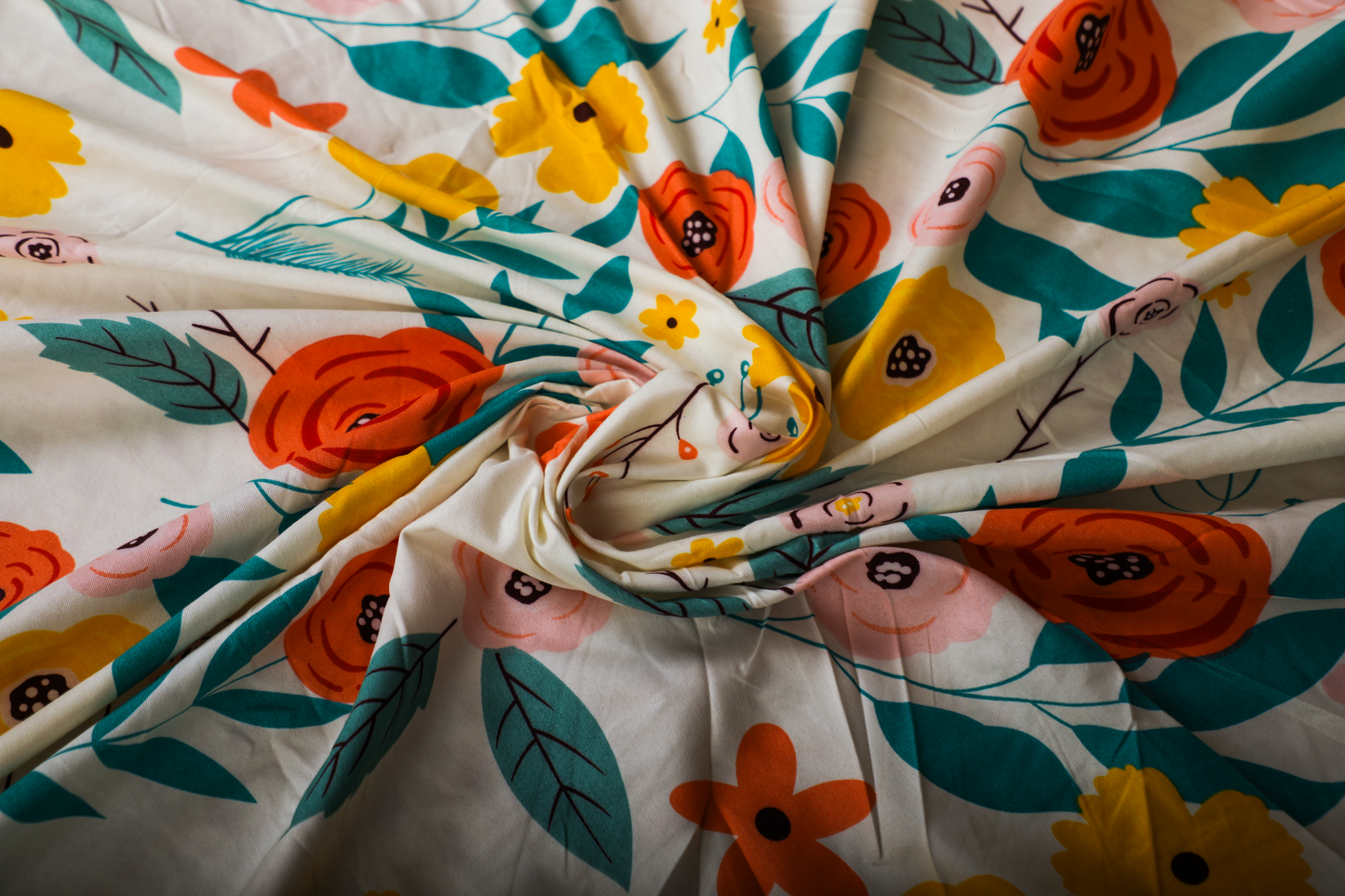 Anthurium - DOUBLE BED BEDSHEET WITH QUILTED PILLOW COVER (Multi Floral )