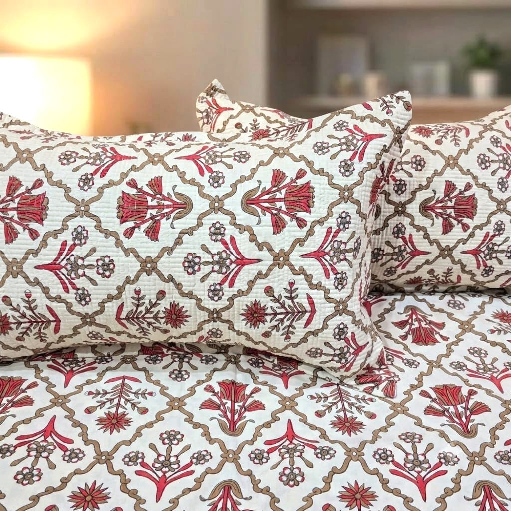 Saffron Jaali Double Bed Bedsheet (90x100)