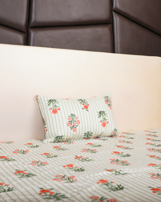 Anthurium -SINGLE BEDSHEET WITH QUILTED PILLOW COVER (Lining Green)