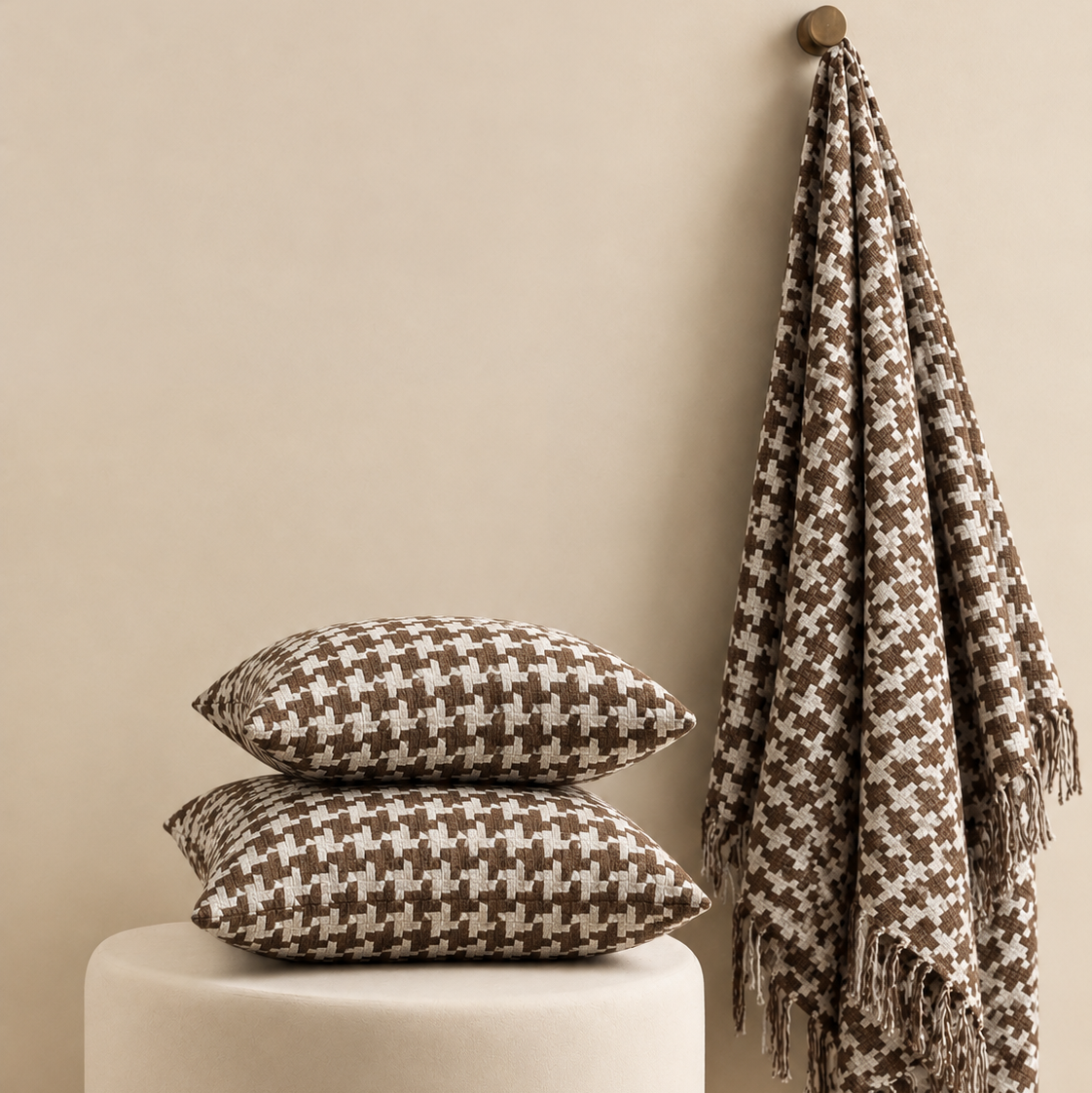 Classic Check Pattern Throw & Cushion Cover Set I Brown Color