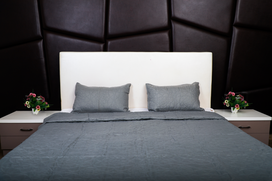 Beauty Bush Grey – Premium Quilted Bedspread for Elegant Bedrooms