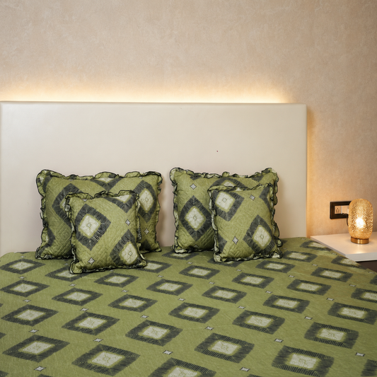 BABY BREATH - 5 Pc Bedset | Bedsheet, Pillow Cover & Cushions (Rhombus)