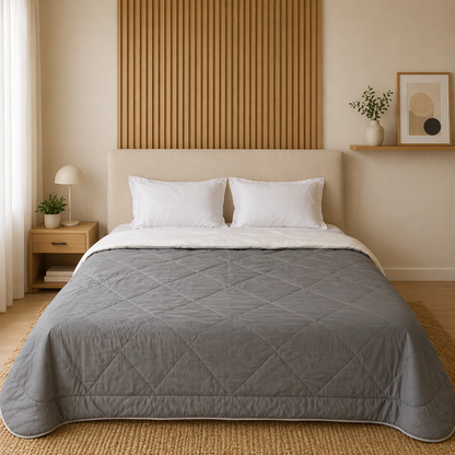 Fountain Grasses - DOUBLE BED REVERSIBLE COMFORTER (Grey & white)