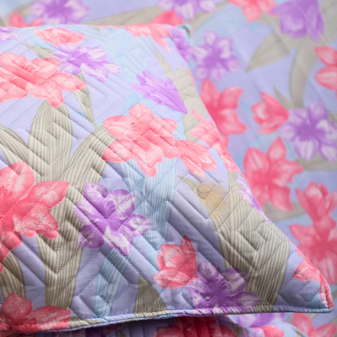 soft cotton fabric texture 180 GSM king size lavender calm floral bedsheet for all season